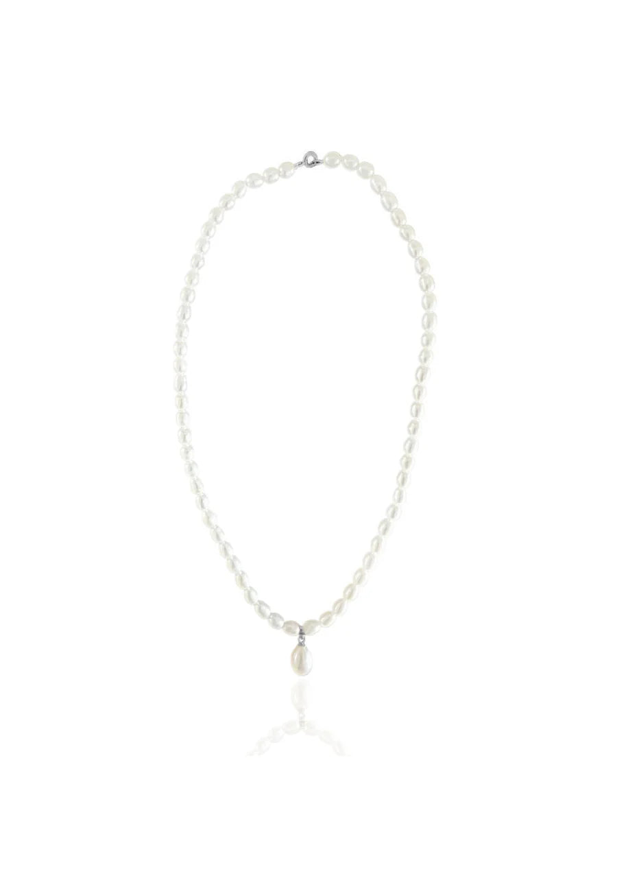 LUCA FRESHWATER PEARL NECKLACE - SILVER