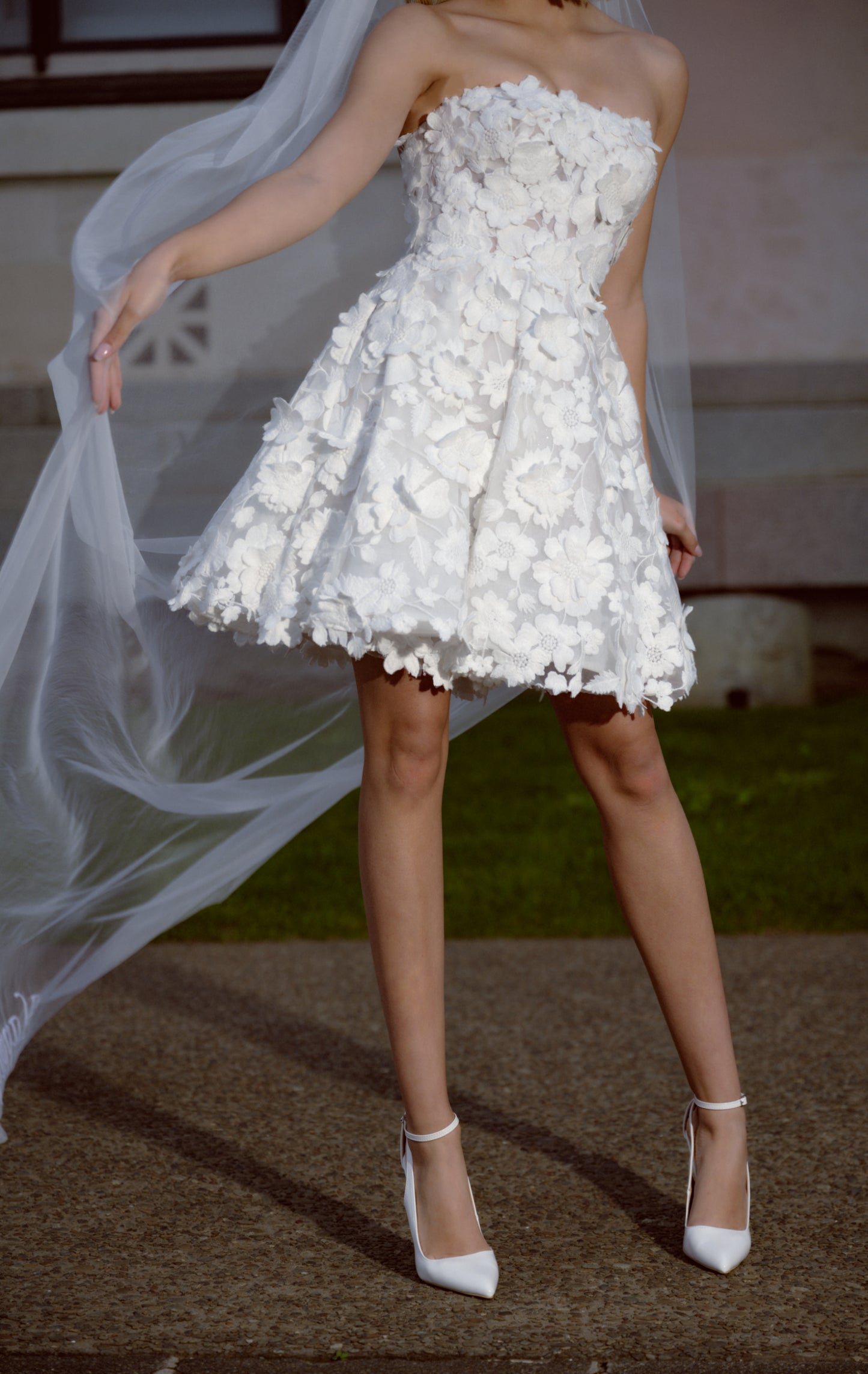 3d Floral A-line Mini bridal dress 