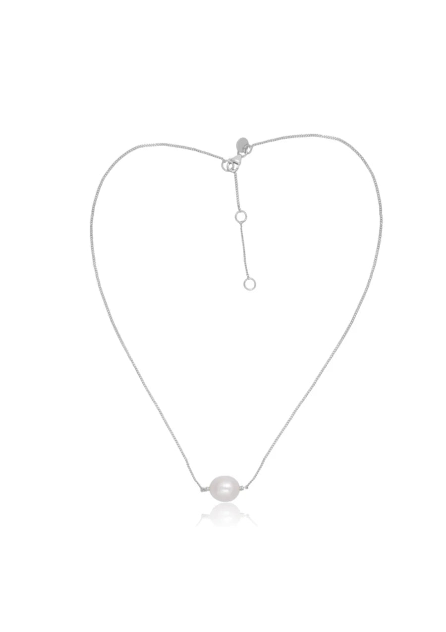 CLARA NECKLACE SILVER