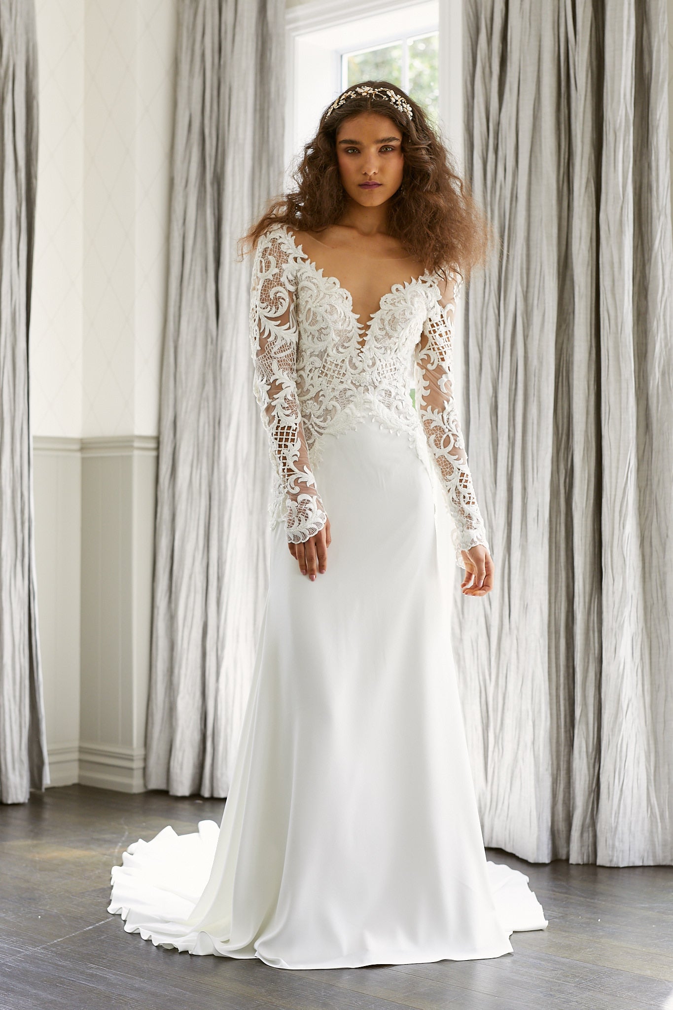 Leeza Sleeves