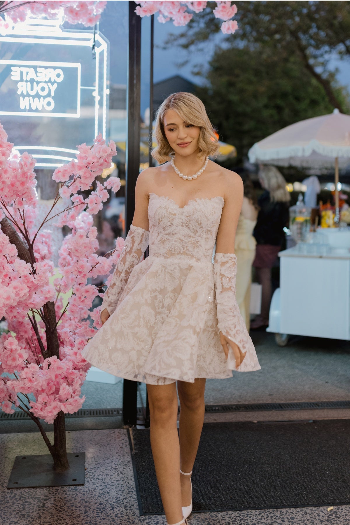 sparkling floral lace A line Mini Bridal dress 