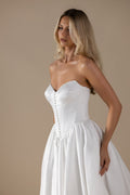 VICKY