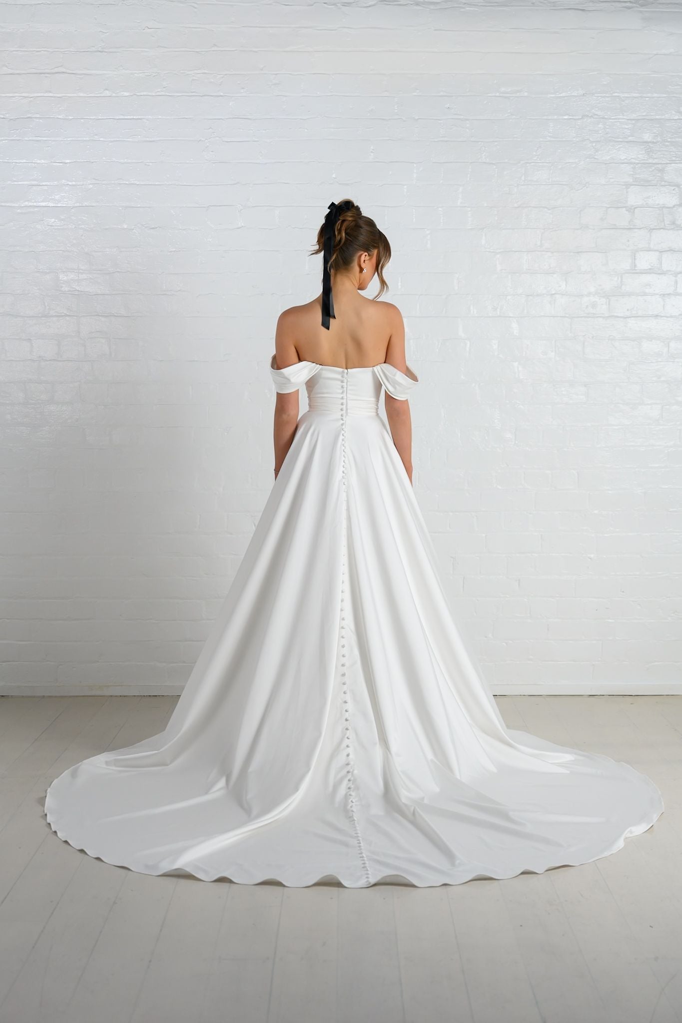 ELEASE gown - A-LINE minimal bridal gown by Ever after collection Miss Chloe 