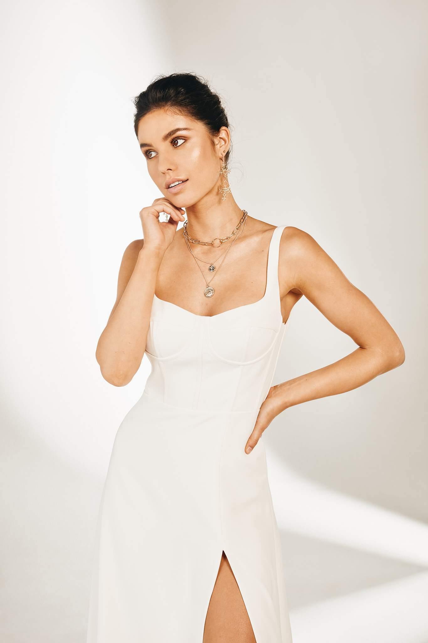 Olivia - Jessica Couture  