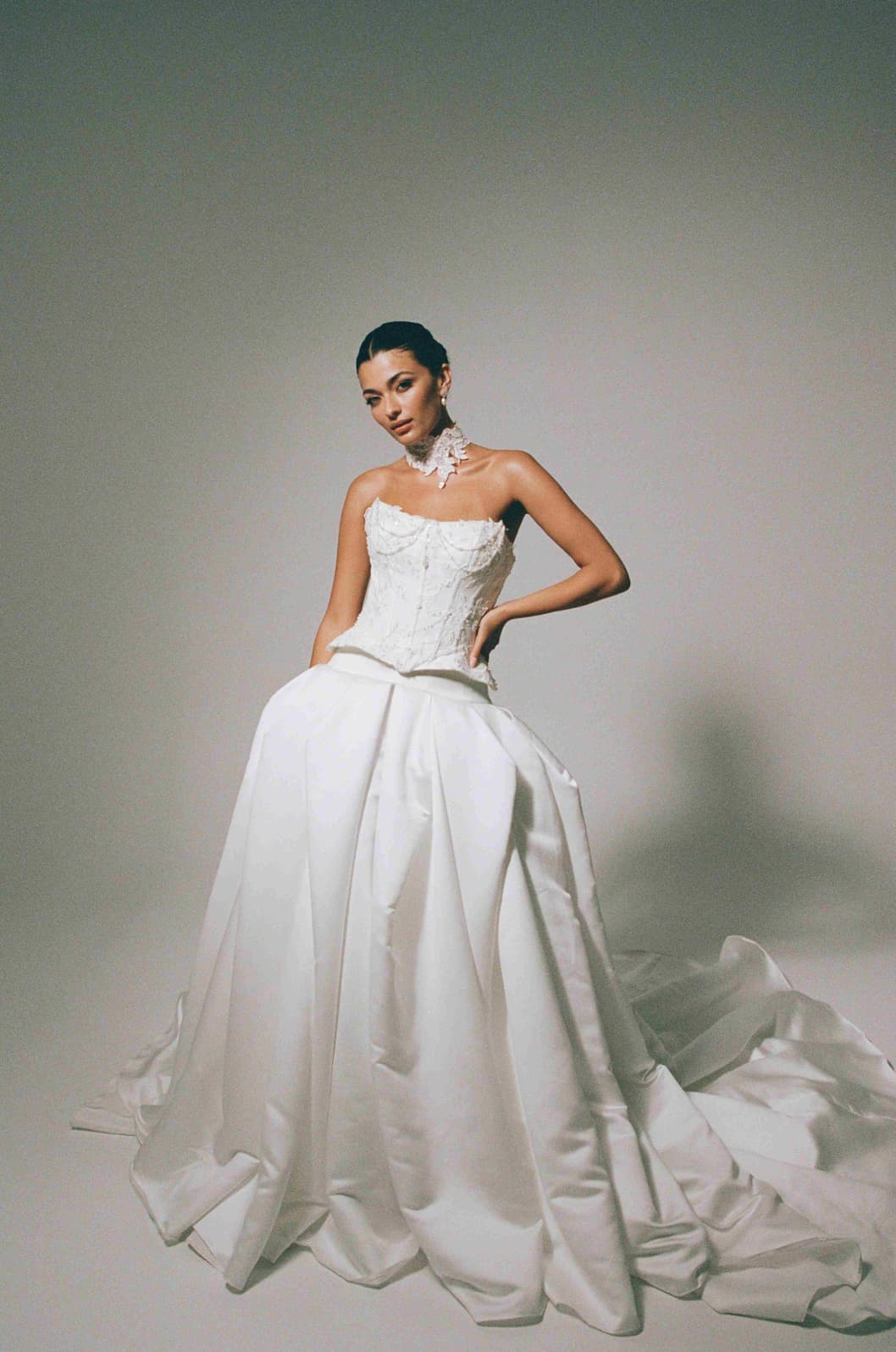 An Atelier Wu bride